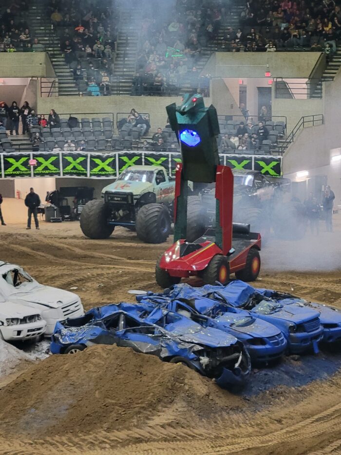 Mechanical mayhem: Monster Truck Nitro Tour heads to Southern Oregon  Speedway, Go Rogue