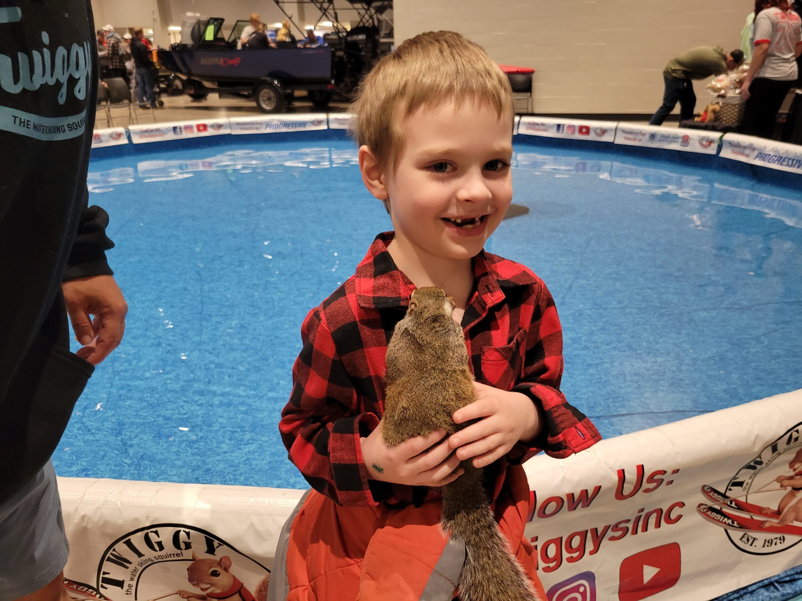 La Crosse Sport Show Fun 957 THE ROCK